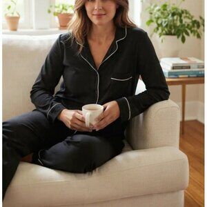 Victorias Secret Black Long Sleeve Pajama Top With White Trim Size XL